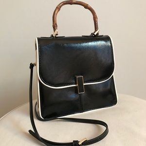 Classic Black Crossbody Purse